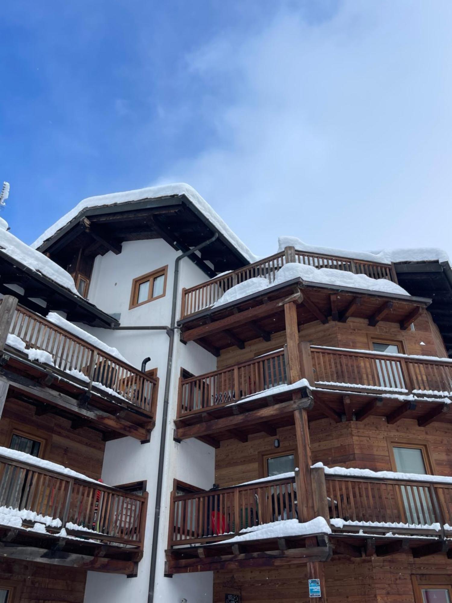 Lthorses & Dreams Bed and Breakfast La Thuile Exteriör bild