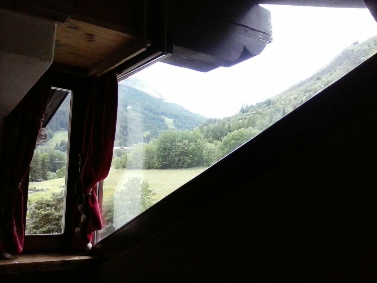 Lthorses & Dreams Bed and Breakfast La Thuile Exteriör bild