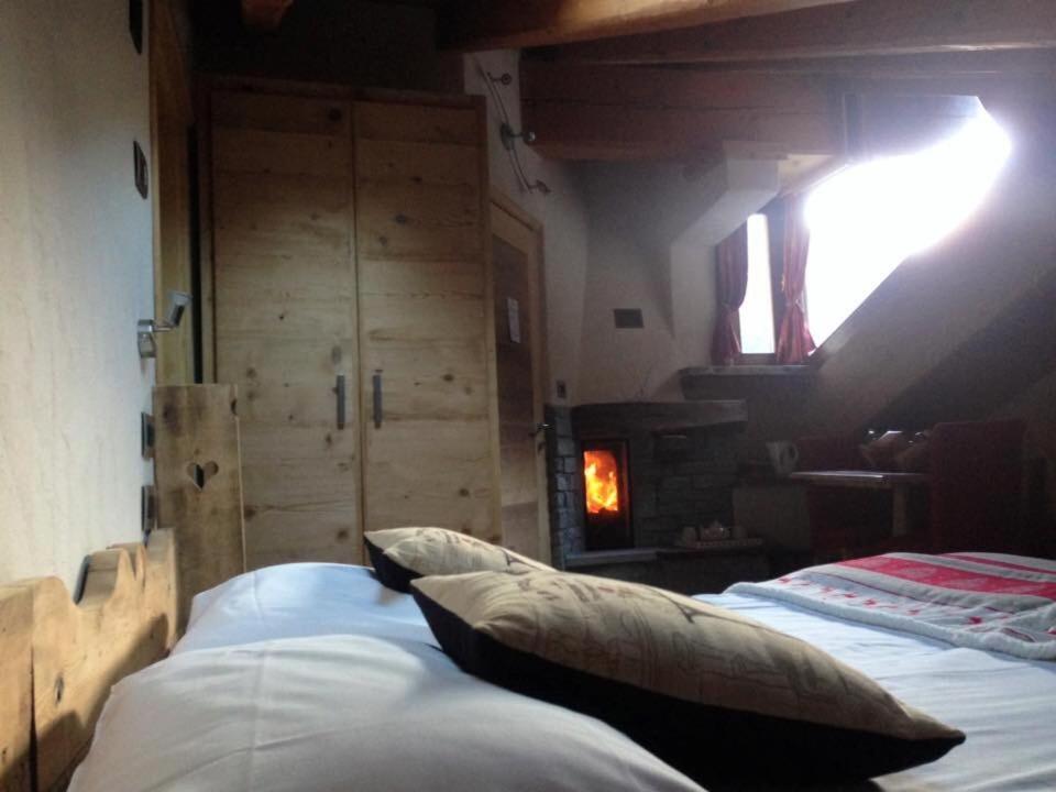 Lthorses & Dreams Bed and Breakfast La Thuile Exteriör bild